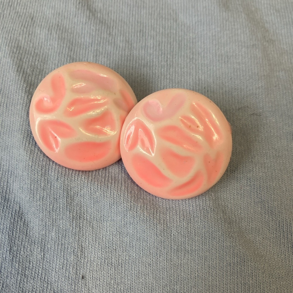Vintage Clip On Earrings Large Button Pink heart Front Gold Tone 1โ 1/8" wide
